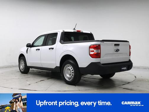 White 2024 Ford Maverick XL