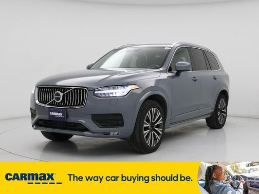 2020 Volvo XC90 T6 Momentum