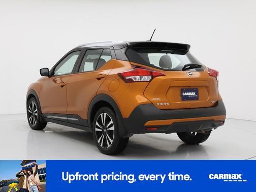 2019 Nissan Kicks SR