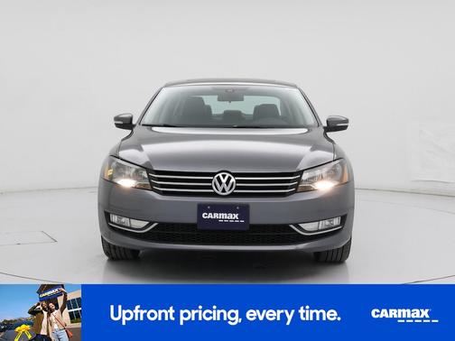 2015 Volkswagen Passat SE