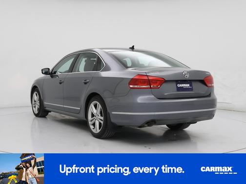 2015 Volkswagen Passat SE