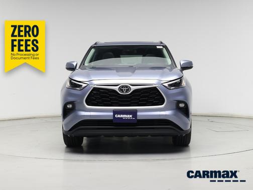 Blue 2021 Toyota Highlander XLE