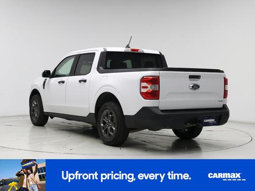 White 2023 Ford Maverick XLT