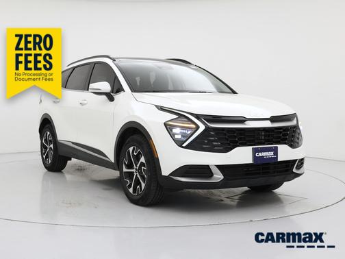 White 2025 Kia Sportage Hybrid EX