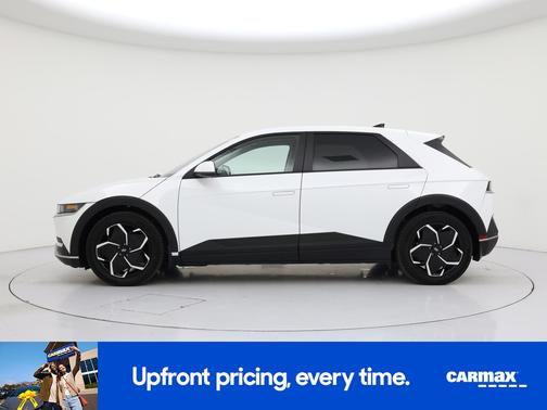 White 2024 Hyundai IONIQ 5 SE