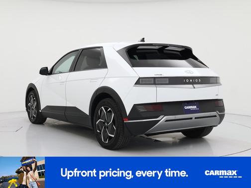 White 2024 Hyundai IONIQ 5 SE