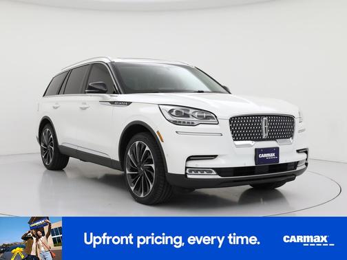 White 2022 Lincoln Aviator Reserve