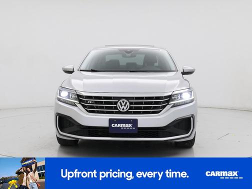 2020 Volkswagen Passat R-Line