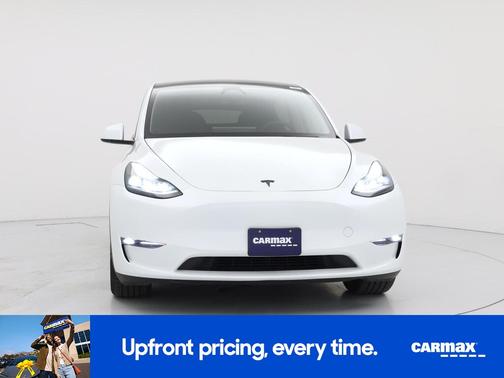 White 2025 Tesla Model Y Long Range