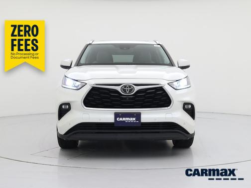 White 2021 Toyota Highlander Limited