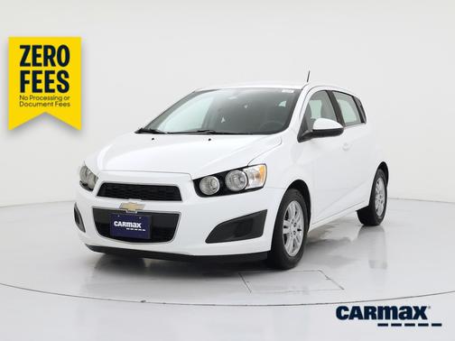 White 2015 Chevrolet Sonic LT