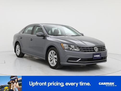 2018 Volkswagen Passat SE