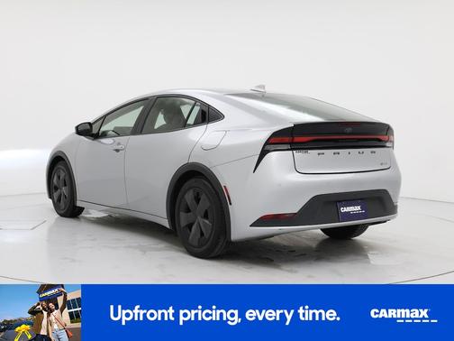 2025 Toyota Prius LE