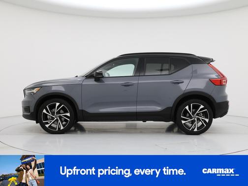 2021 Volvo XC40 T5 R-Design