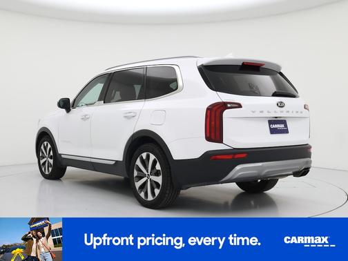 White 2021 Kia Telluride S