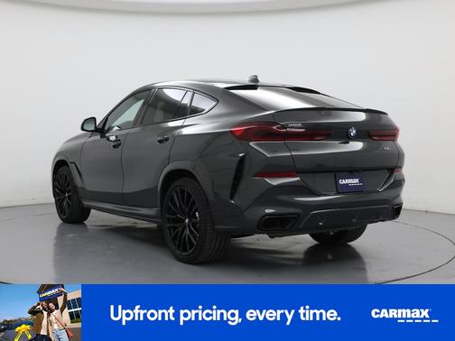 2022 BMW X6 M50i
