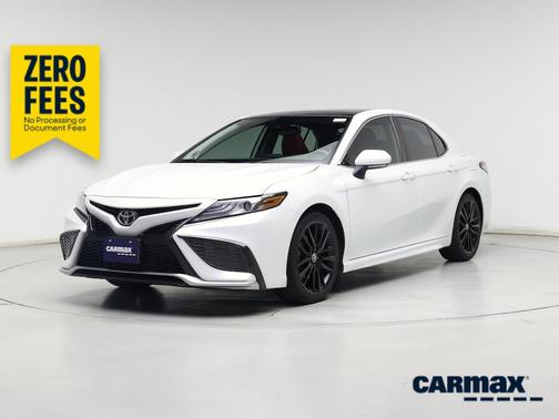 White 2021 Toyota Camry XSE