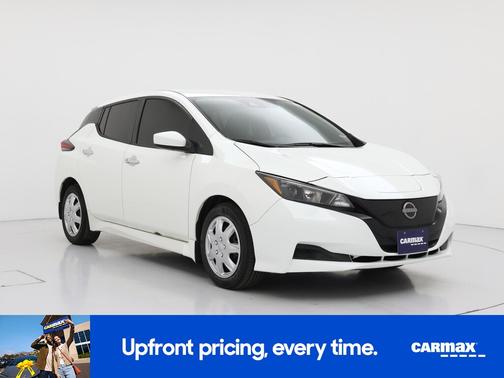 White 2023 Nissan Leaf S
