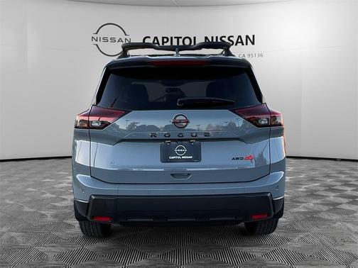 2025 Nissan Rogue Rock Creek