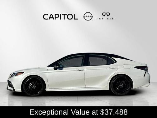 Wind Chill Pearl / Midnight Black Metallic 2024 Toyota Camry XSE V6