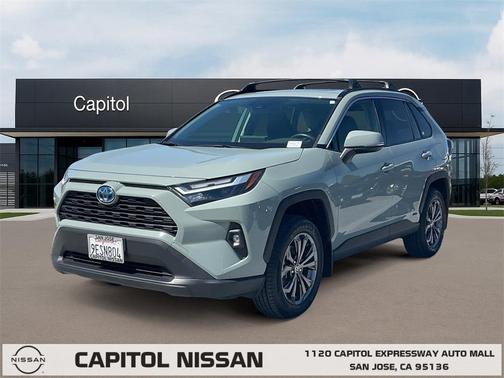 2023 Toyota RAV4 Hybrid XLE Premium