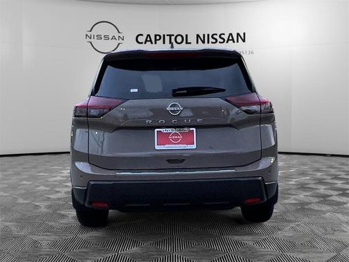 2025 Nissan Rogue SV