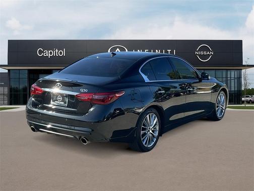 2023 INFINITI Q50 LUXE