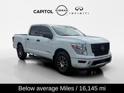 2024 Nissan Titan SV