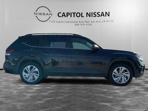 2022 Volkswagen Atlas 3.6L SE w/Technology