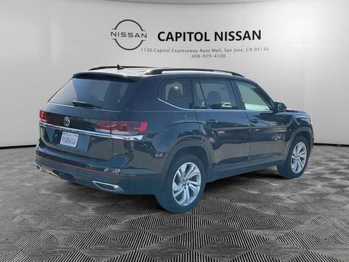 2022 Volkswagen Atlas 3.6L SE w/Technology