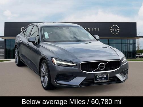 2020 Volvo S60 T5 Momentum