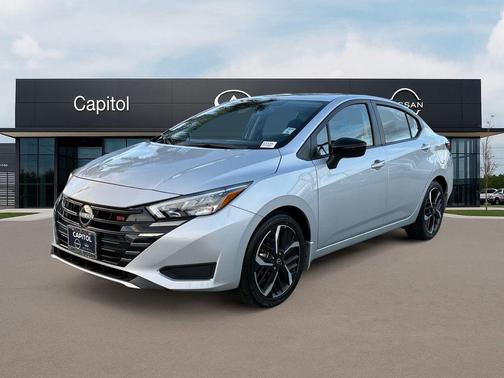 2025 Nissan Versa 1.6 SR