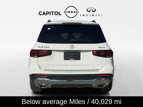2022 Mercedes-Benz GLB 250 Base 4MATIC