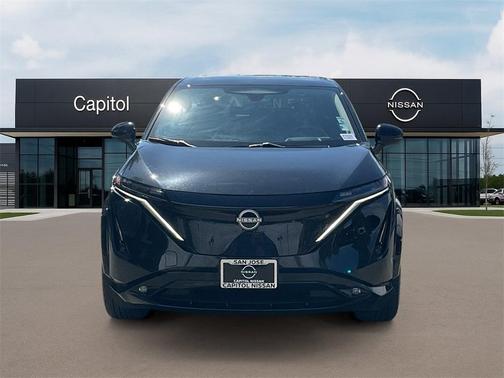 2025 Nissan ARIYA PLATINUM+