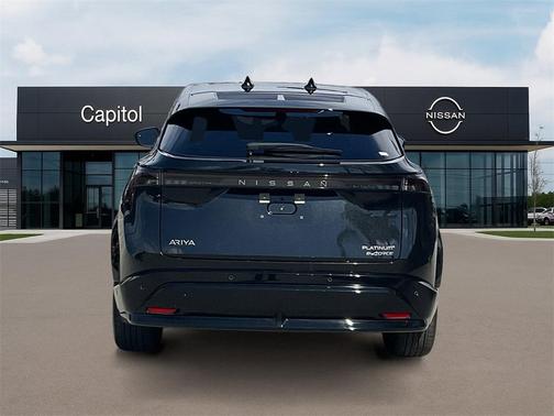 2025 Nissan ARIYA PLATINUM+