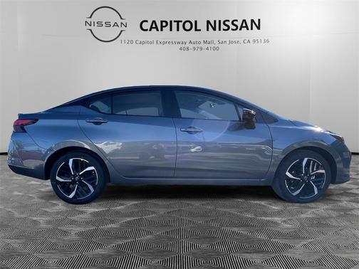 2025 Nissan Versa 1.6 SR