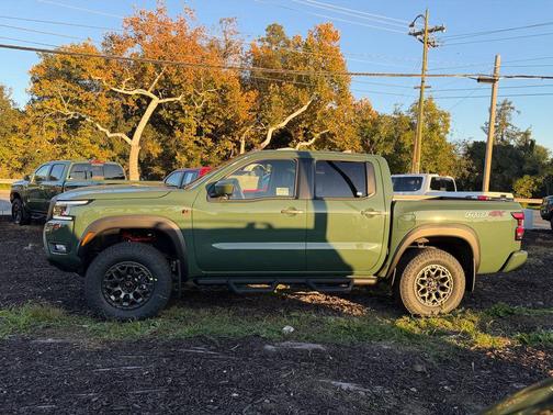 2026 Nissan Frontier PRO-4X