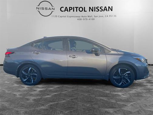 2025 Nissan Versa 1.6 SR