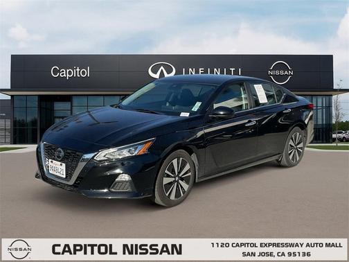 2022 Nissan Altima 2.5 SV
