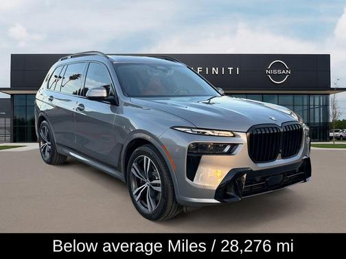 2025 BMW X7 xDrive40i