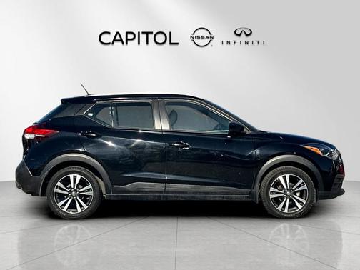 2019 Nissan Kicks SV