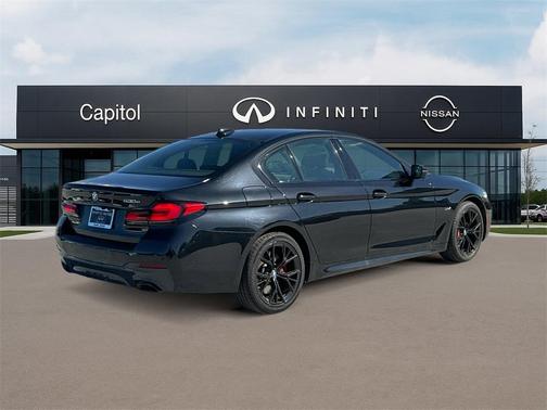 2022 BMW 530e 530e