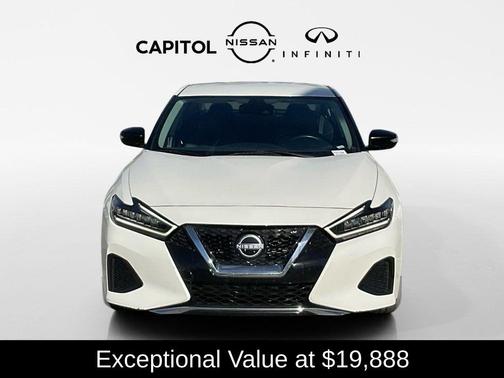 2023 Nissan Maxima SV