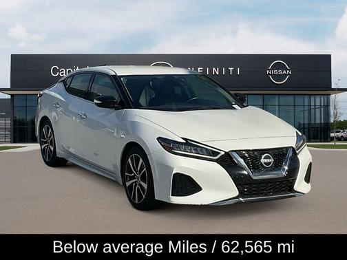 2023 Nissan Maxima SV