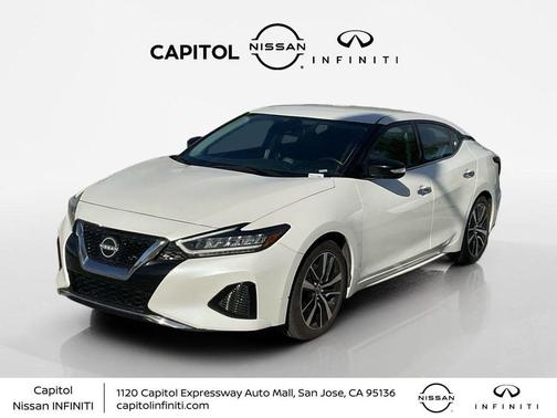 2023 Nissan Maxima SV