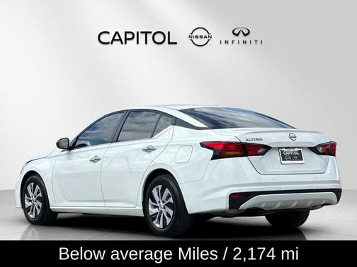 Glacier White 2025 Nissan Altima S