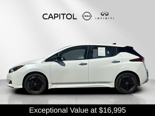 White / Black 2023 Nissan Leaf SV PLUS