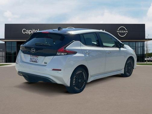 2023 Nissan Leaf SV PLUS