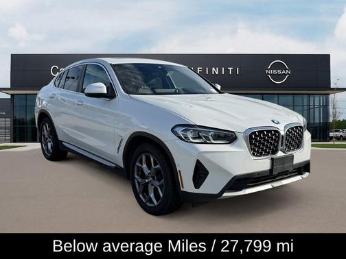 2024 BMW X4 xDrive30i
