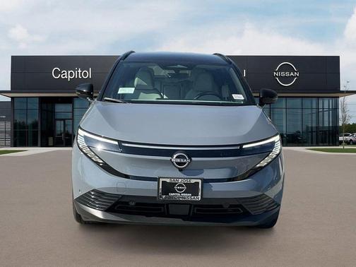 2026 Nissan Leaf PLATINUM+